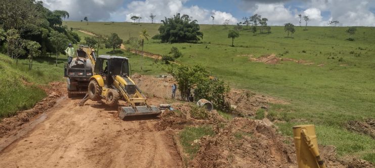 Recuperação de estradas rurais seguem em ritmo acelerado em Eunápolis 14