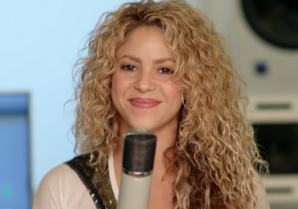 Shakira é homenageada por Associação de Cornos da Colômbia após supostas traições de Piqué 4