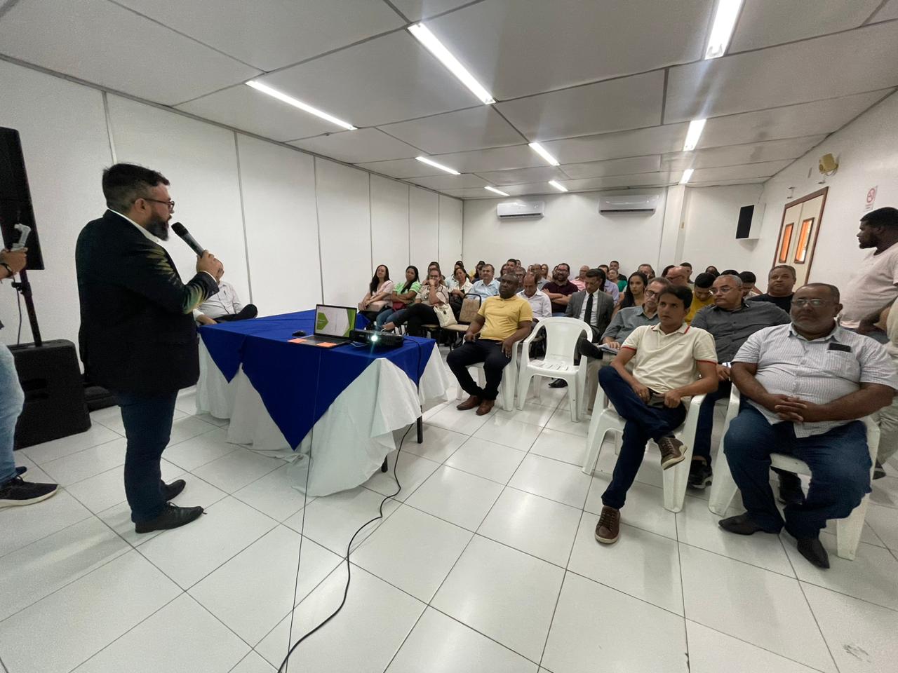 Prefeitura de Eunápolis capacita servidores sobre a implantação do SIFIAC - novo sistema de gerenciamento de dados 6