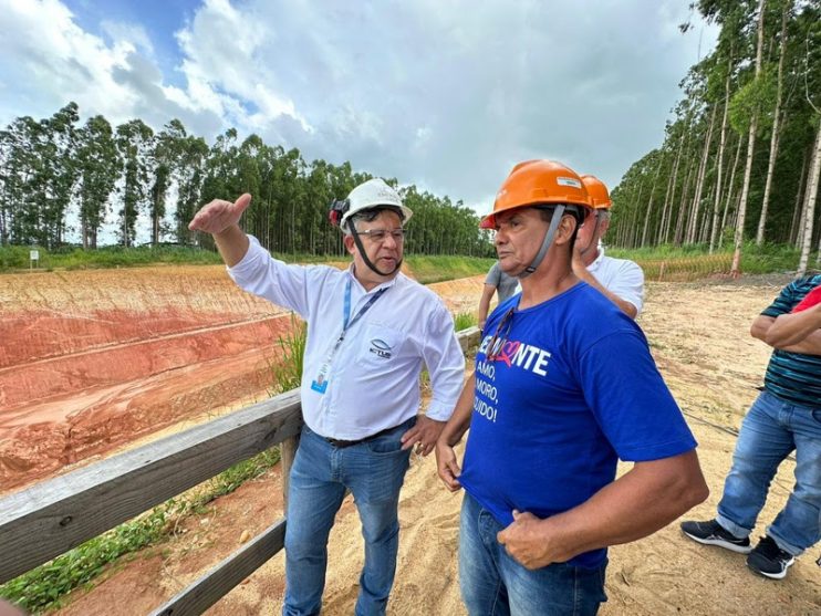 Comitiva da Prefeitura de Belmonte visita as obras da BA-658 5