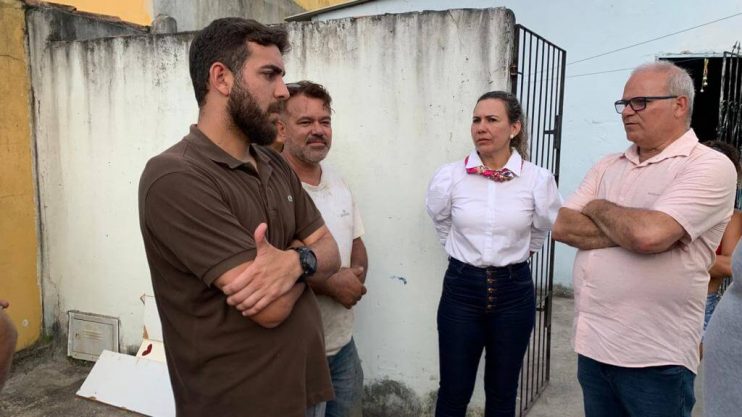 vistoria4 Prefeita Cordélia Torres vistoria obras do Recanto dos Idosos e da Rua Canta Galo 10