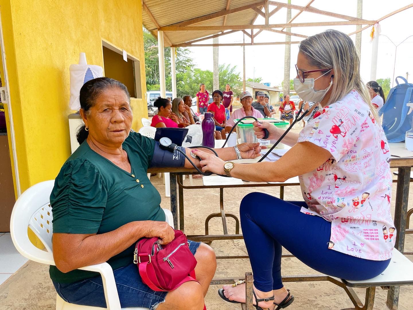 Eunápolis: ação de saúde beneficia centenas de famílias rurais no Ponto Maneca 7