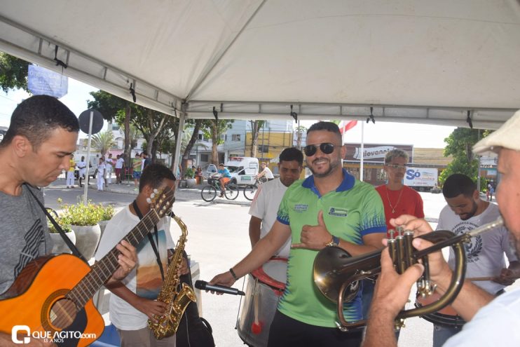 "Rua da Alegria" atrai centenas de famílias para diversão na Avenida Porto Seguro 61