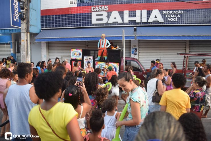 "Rua da Alegria" atrai centenas de famílias para diversão na Avenida Porto Seguro 134