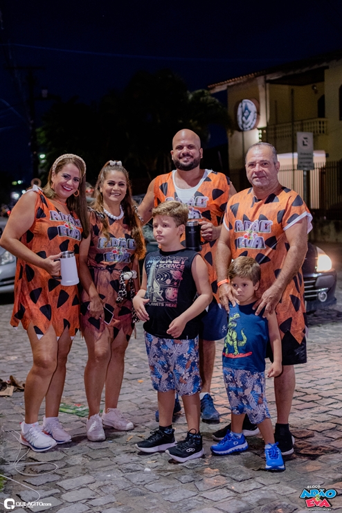 Os Flintstones invadem o Carnaval de Porto Seguro com o Bloco Adão e Eva 46