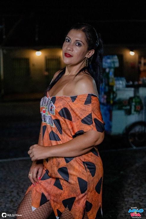 Os Flintstones invadem o Carnaval de Porto Seguro com o Bloco Adão e Eva 63