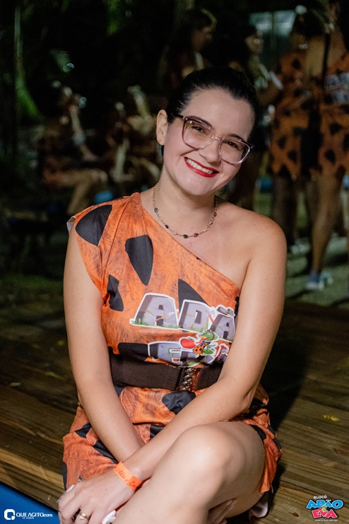 Os Flintstones invadem o Carnaval de Porto Seguro com o Bloco Adão e Eva 73