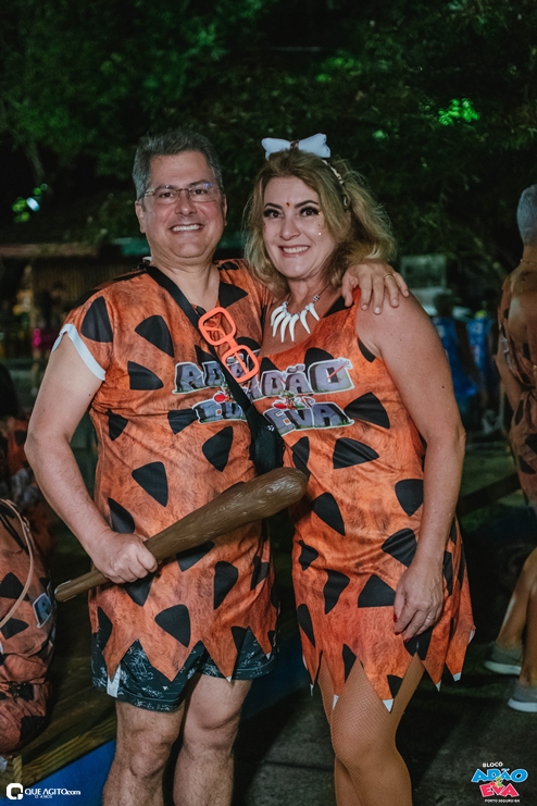 Os Flintstones invadem o Carnaval de Porto Seguro com o Bloco Adão e Eva 87