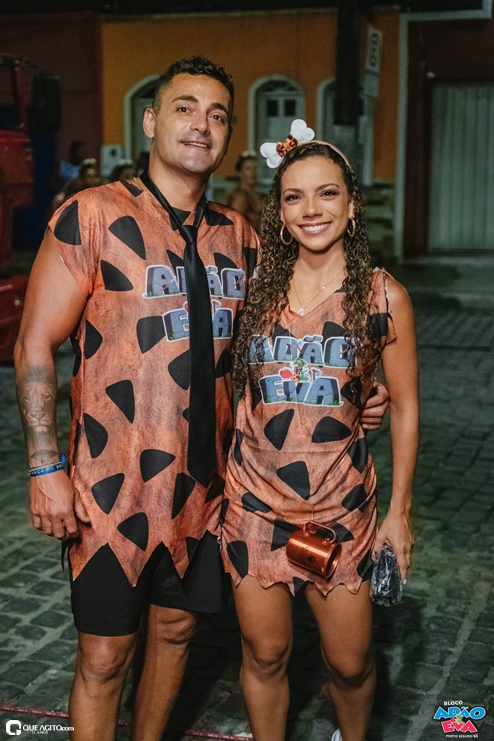 Os Flintstones invadem o Carnaval de Porto Seguro com o Bloco Adão e Eva 128