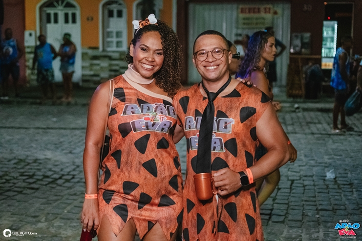 Os Flintstones invadem o Carnaval de Porto Seguro com o Bloco Adão e Eva 129