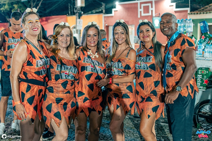 Os Flintstones invadem o Carnaval de Porto Seguro com o Bloco Adão e Eva 165