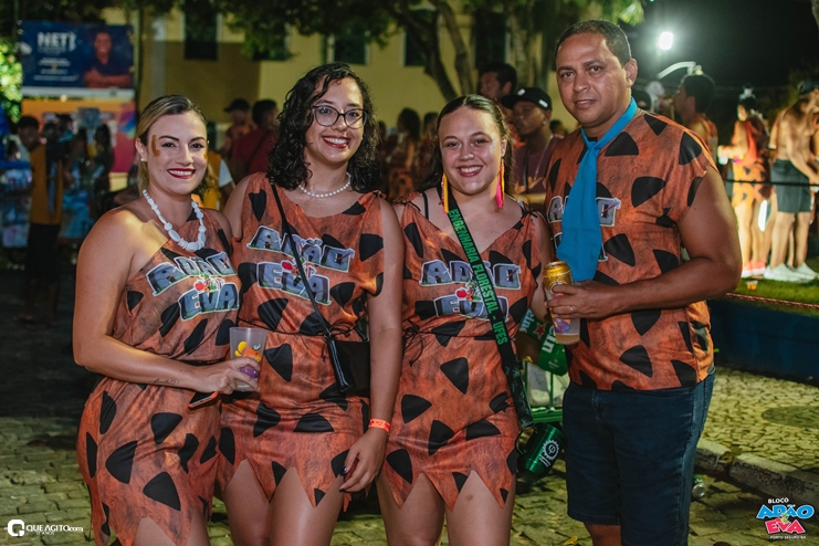 Os Flintstones invadem o Carnaval de Porto Seguro com o Bloco Adão e Eva 179