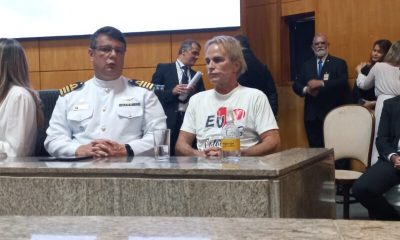 Mesmo debilitado, Meneguelli vai à Assembleia para tomar posse 19