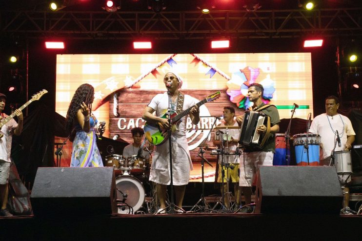 FESTA DE IEMANJÁ NO ARRAIAL D*AJUDA: UM SUCESSO DE TRADIÇÃO E FÉ 14