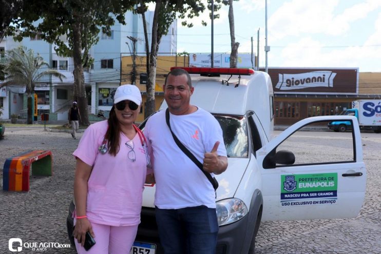 "Rua da Alegria" atrai centenas de famílias para diversão na Avenida Porto Seguro 157