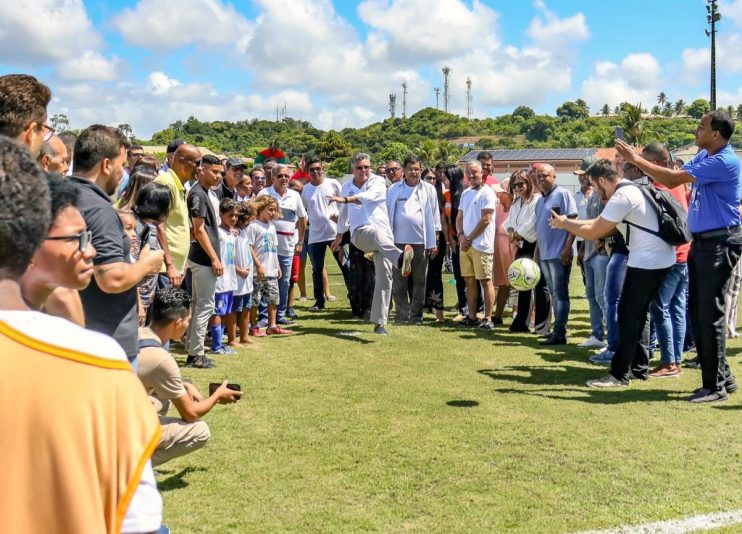 WhatsApp Image 2023-02-11 at 13.16.05 (1) Nosso estádio municipal está de cara nova! 8