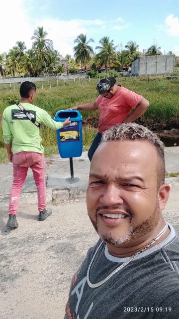 Belmonte: Prefeitura repõe lixeiras e pede conscientização da população 7