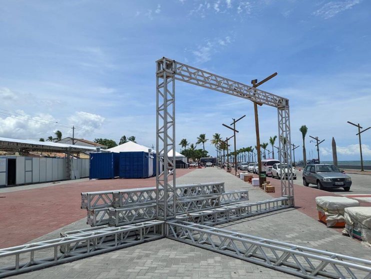 CARNAVAL DE PORTO SEGURO: identidade cultural é ressaltada em estrutura e qualidade de ponta 20