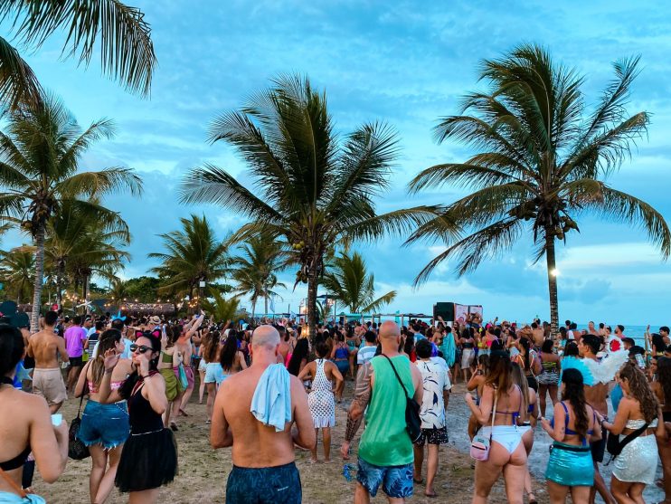 FOLIA EM CARAÍVA: A MAIS ENCANTADORA E SUSTENTÁVEL DO MUNDO 36