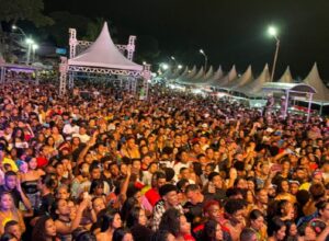 Com média de 50 mil pessoas por noite, Carnaval de Itacaré 2023 chega ao fim 5