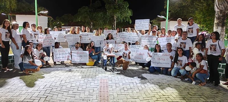 Família clama por justiça, após missa de sétimo dia da professora Verônica Pereira 9