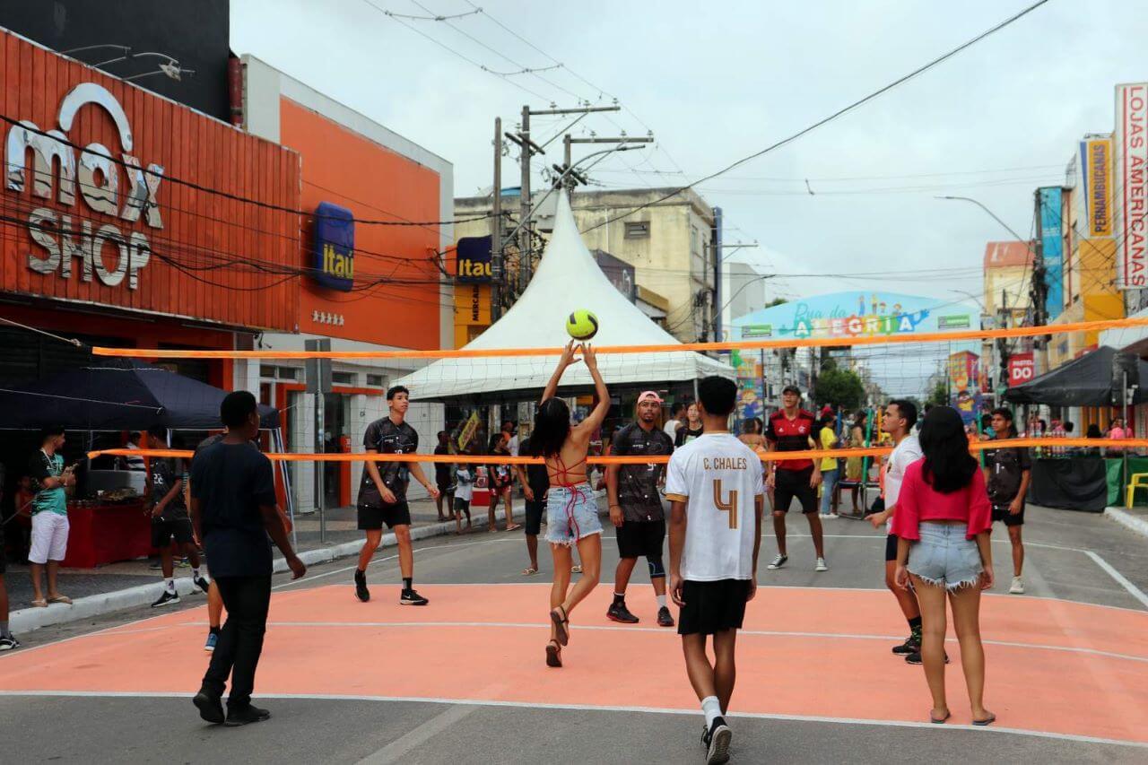 Eunápolis: 2ª edição do projeto “Rua da Alegria” é sucesso de público na Avenida Porto Seguro 9