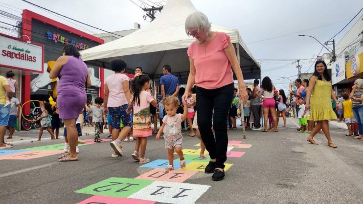 Eunápolis: 2ª edição do projeto “Rua da Alegria” é sucesso de público na Avenida Porto Seguro 10