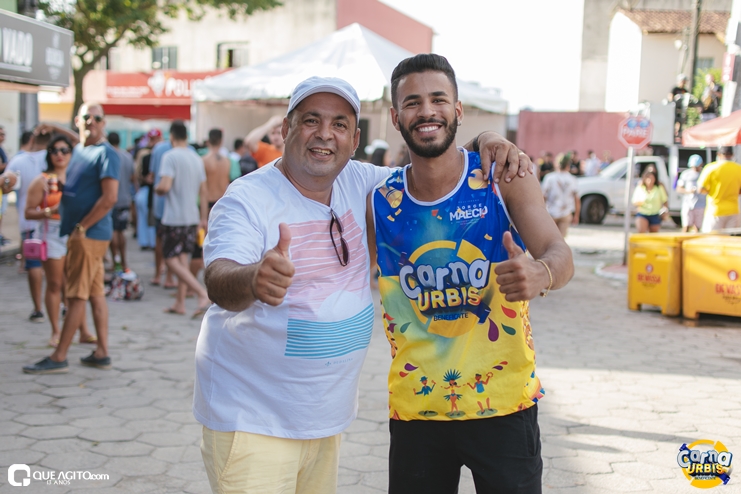 Foliões se divertem ao som de diversas atrações na 4ª edição do Carna Urbis 29