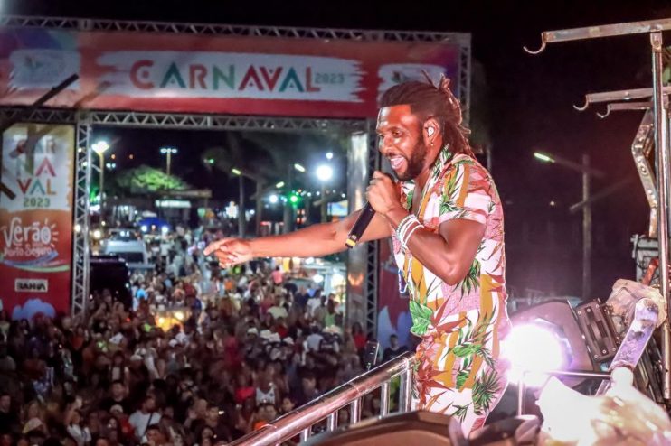 SAIDEIRA NA PASSARELA DA CULTURA FECHA CARNAVAL DE PORTO SEGURO COM CHAVE DE OURO 18