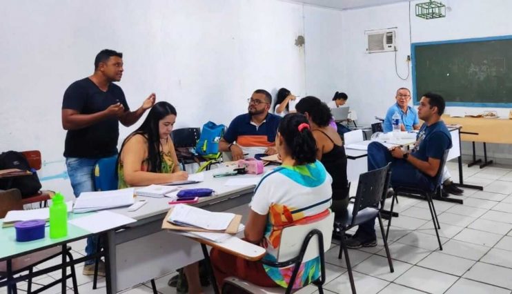 Escolas da rede municipal de Eunápolis se preparam para o início das aulas nesta segunda 16