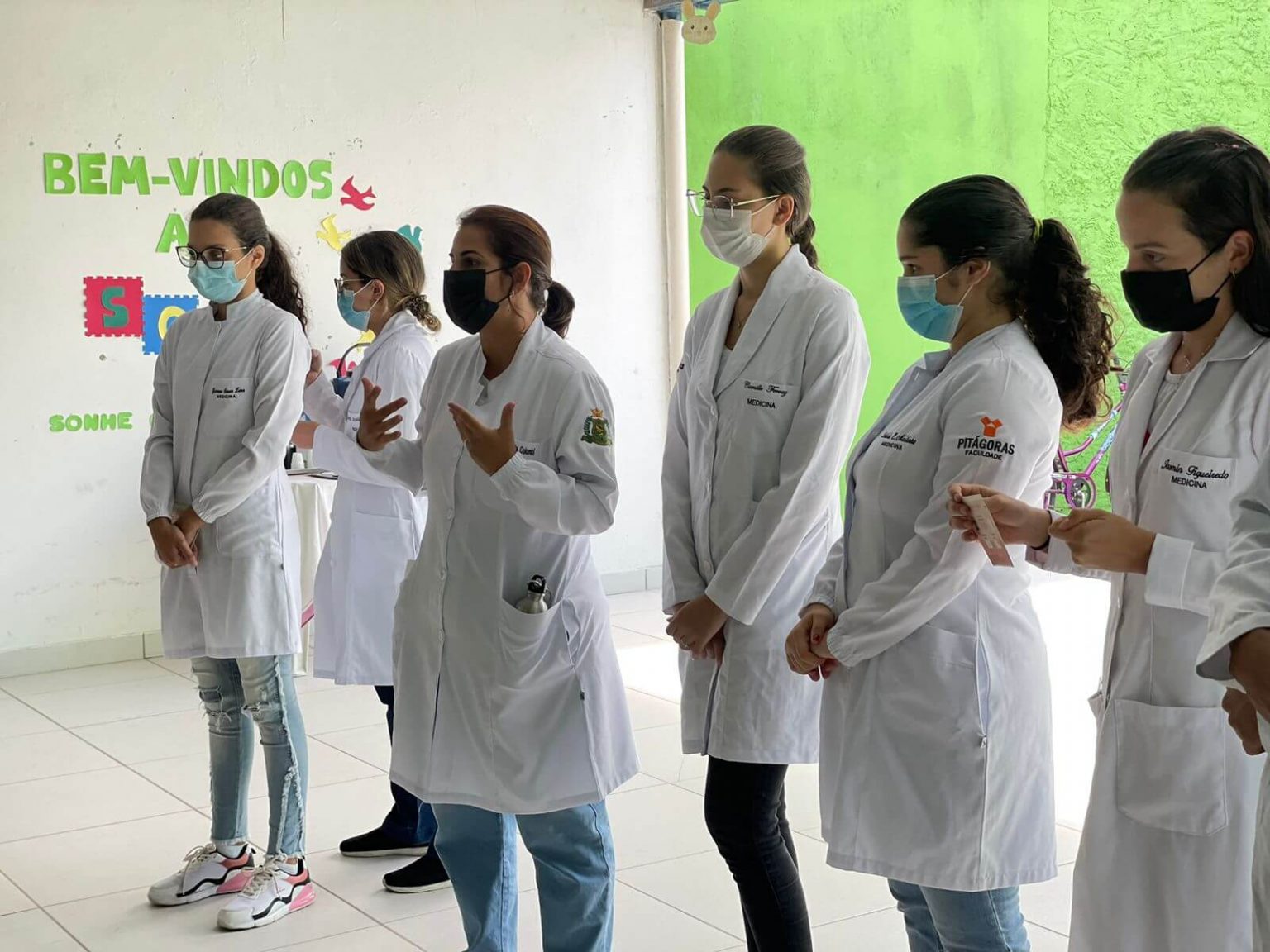 Eunápolis: “Mês da Mulher” reúne serviços de saúde e lazer para usuários do CRAS II Eunápolis: “Mês da Mulher” reúne serviços de saúde e lazer para usuários do CRAS II 13