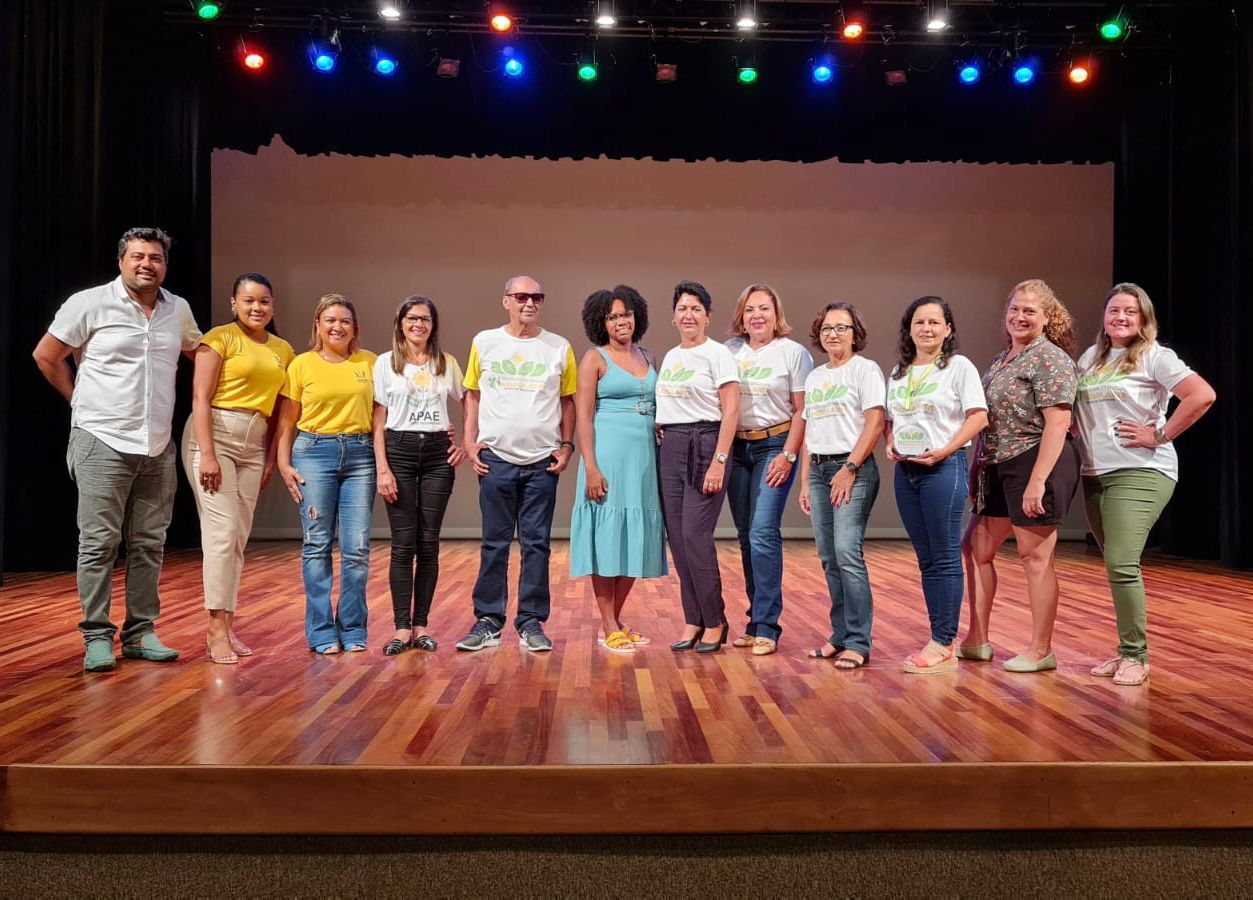 JÃNIO PARTICIPA DE EVENTO ESTADUAL DA APAE EM PORTO SEGURO 23