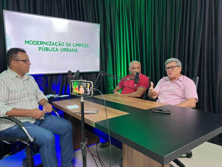 Modernização da limpeza pública urbana é tema do podcast Eunápolis Pod+ 12