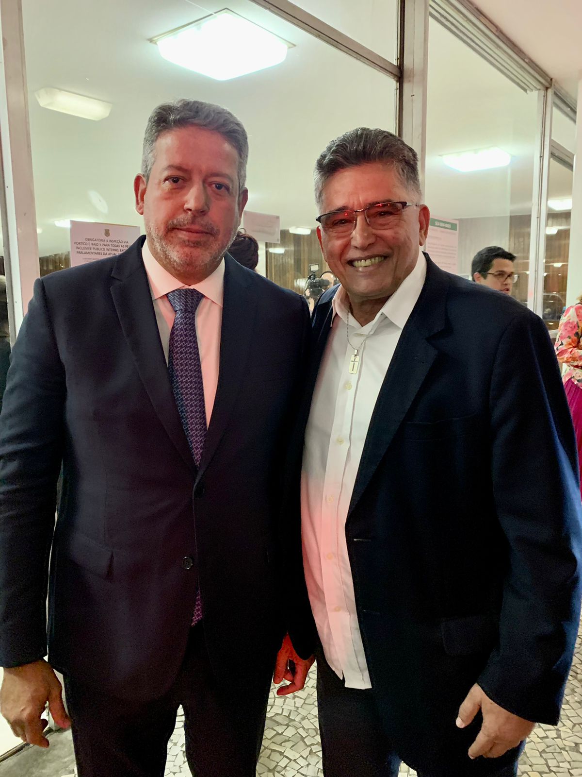 Prefeito de Porto Seguro vai a Brasília em busca de recursos para o município 18