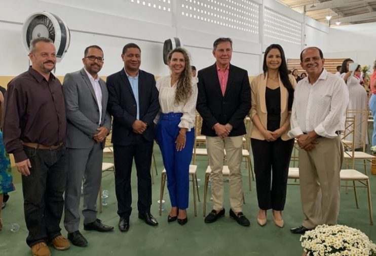 Prefeita Cordélia Torres prestigia primeiro casamento civil coletivo no Conjunto Penal de Eunápolis 47