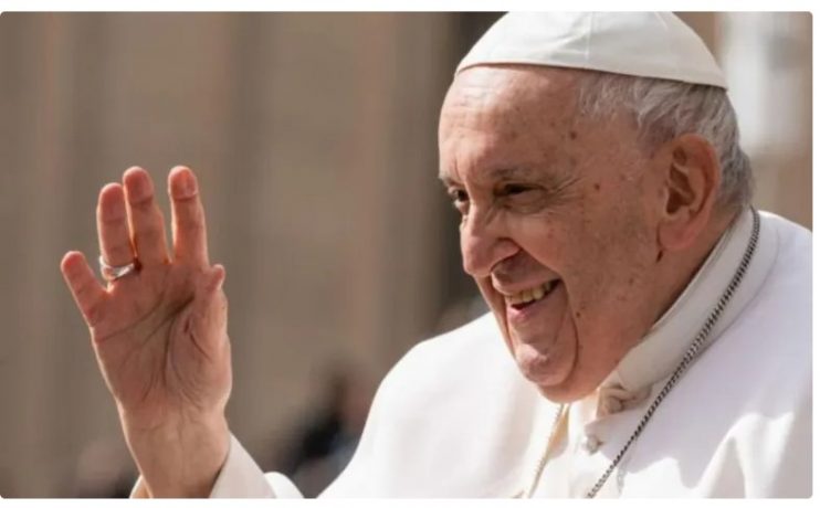 Papa Francisco é internado em Roma com dificuldades respiratórias 9