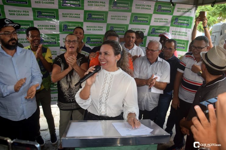 Prefeita Cordélia Torres assina ordem de serviço para pavimentação de 37 mil metros² de ruas do Alecrim II 56
