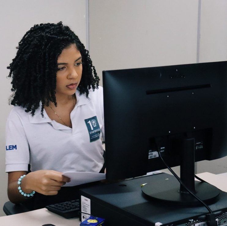 Jovens baianos têm acesso ao primeiro emprego através de parcerias entre empresas e a SDE 4
