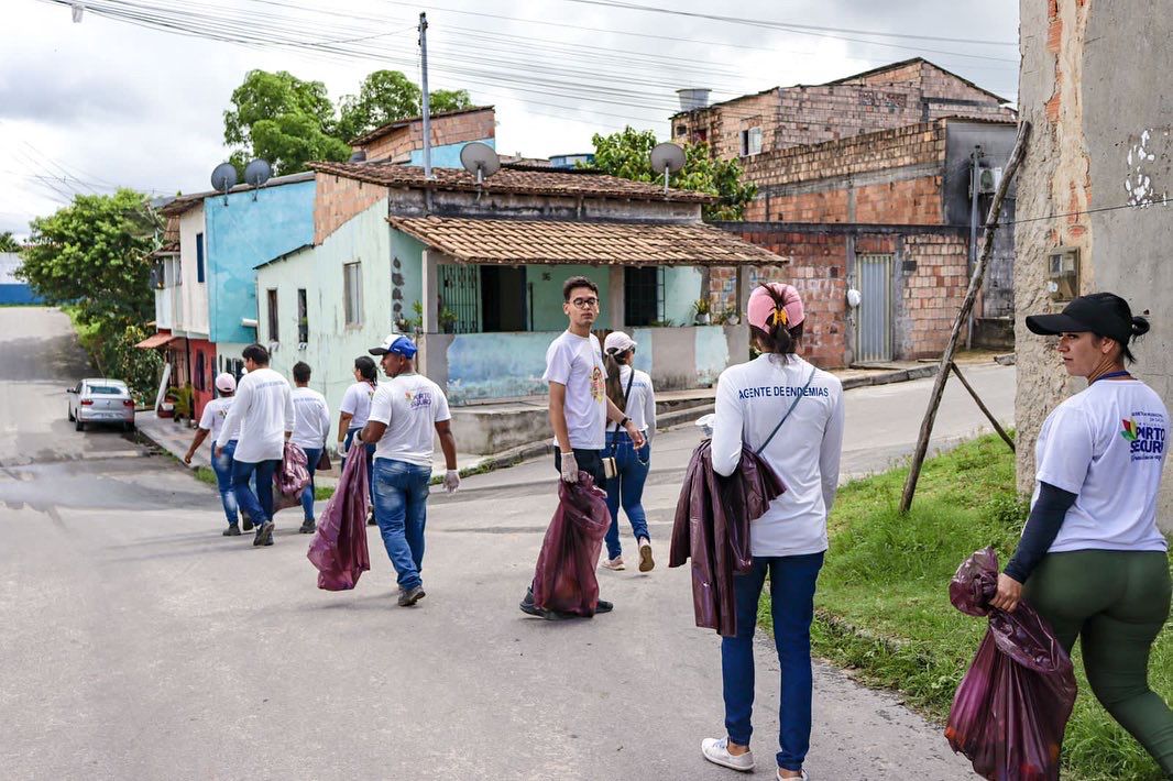 PORTO SEGURO: CONTINUA O FAXINAÇO NOS BAIRROS 8