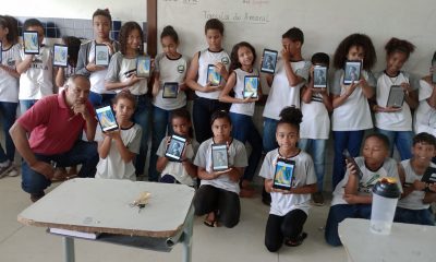 Alunos das escolas municipais utilizam kits tecnológicos na sala de aula como ferramenta de ensino 25