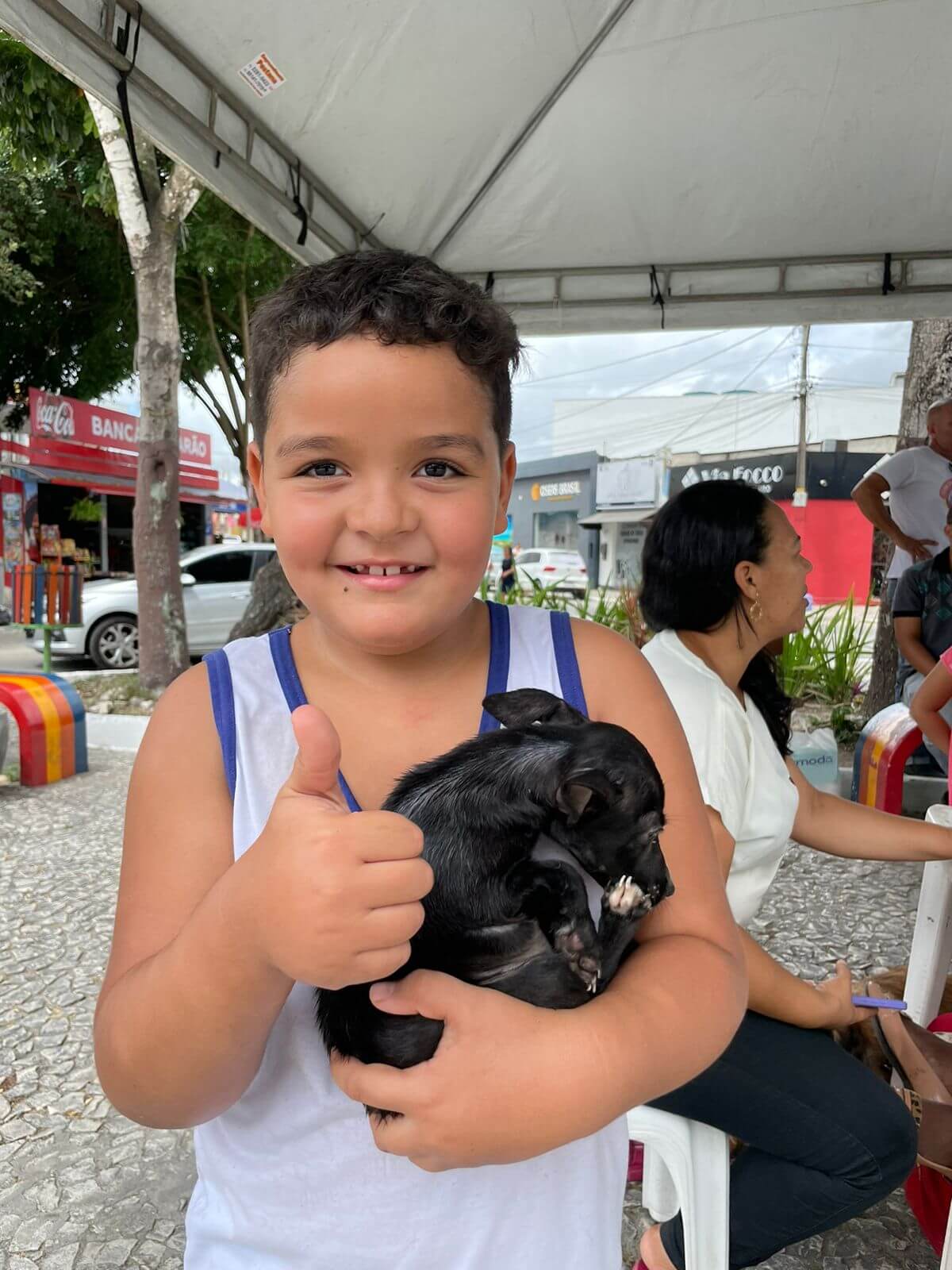 Eunápolis: 35 animais são adotados em Feira de Adoção de Cães e Gatos 30