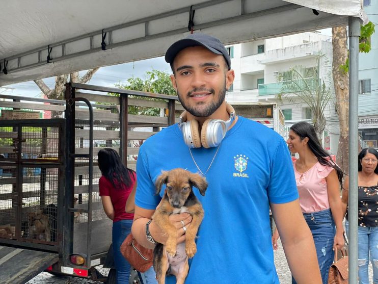 Eunápolis: 35 animais são adotados em Feira de Adoção de Cães e Gatos 7
