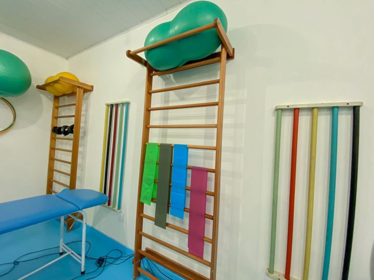 WhatsApp Image 2023-04-13 at 17.14.13 Fisioterapia é destaque no Centro de Especialidades em Saúde de Eunápolis 14