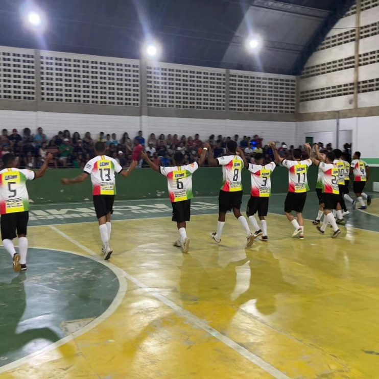 Municipal de Futsal de Itagimirim começa com grandes jogos e muito equilíbrio 10
