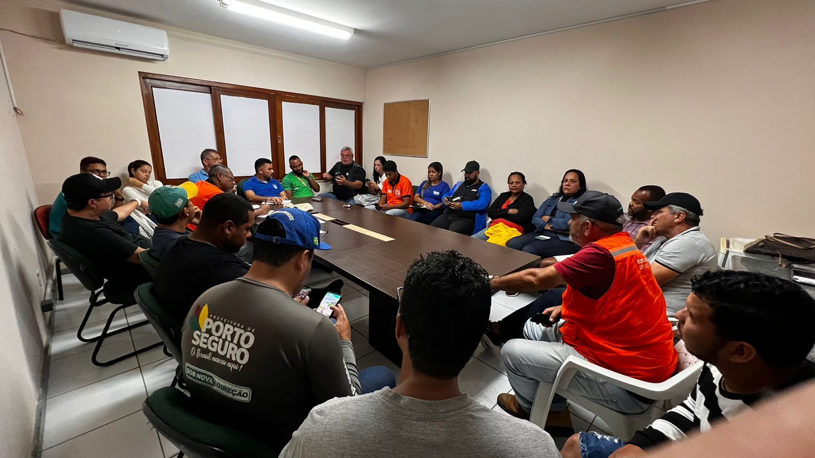 PORTO SEGURO: REUNIÃO DE AVALIAÇÃO - SITUAÇÃO DE EMERGÊNCIA 35