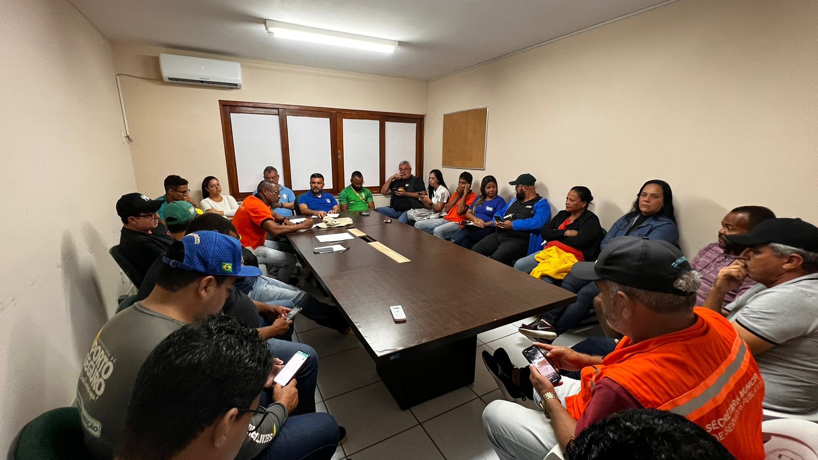 PORTO SEGURO: REUNIÃO DE AVALIAÇÃO - SITUAÇÃO DE EMERGÊNCIA 34