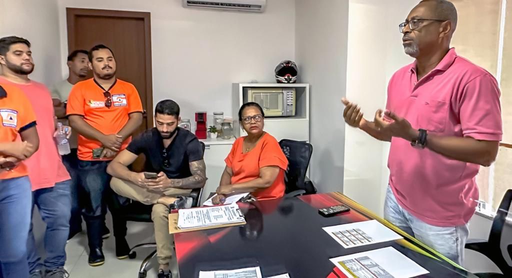 Equipes da Prefeitura seguem ações em campo para resolver problemas causados pelas chuvas 5