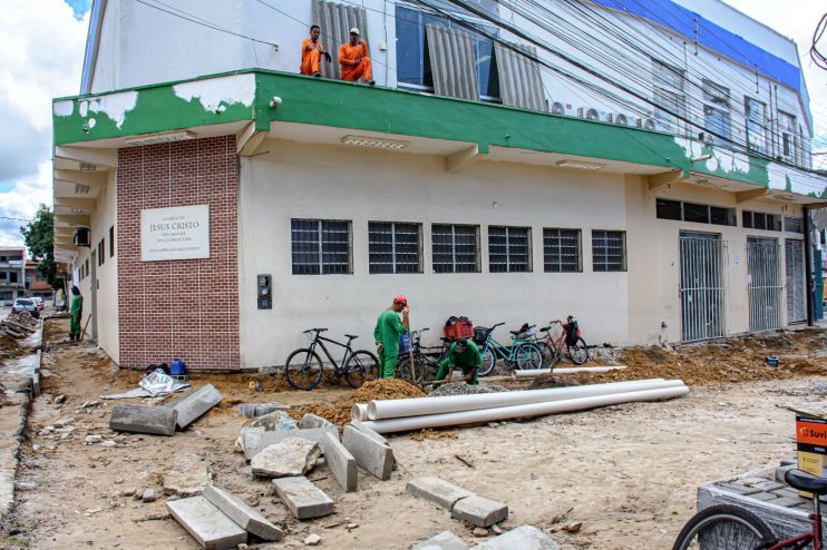 Porto Seguro: Obras avançam na Praça do Gravatá 14