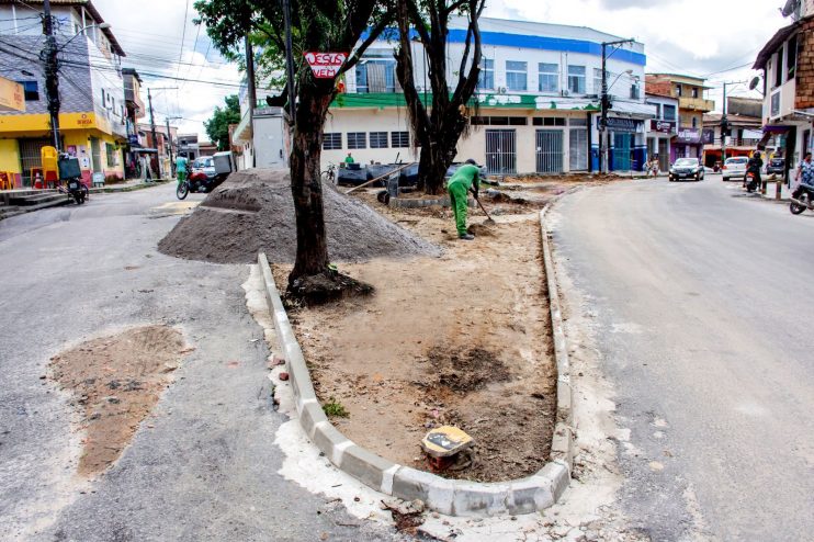 WhatsApp Image 2023-04-26 at 18.03.32 Porto Seguro: Obras avançam na Praça do Gravatá 12