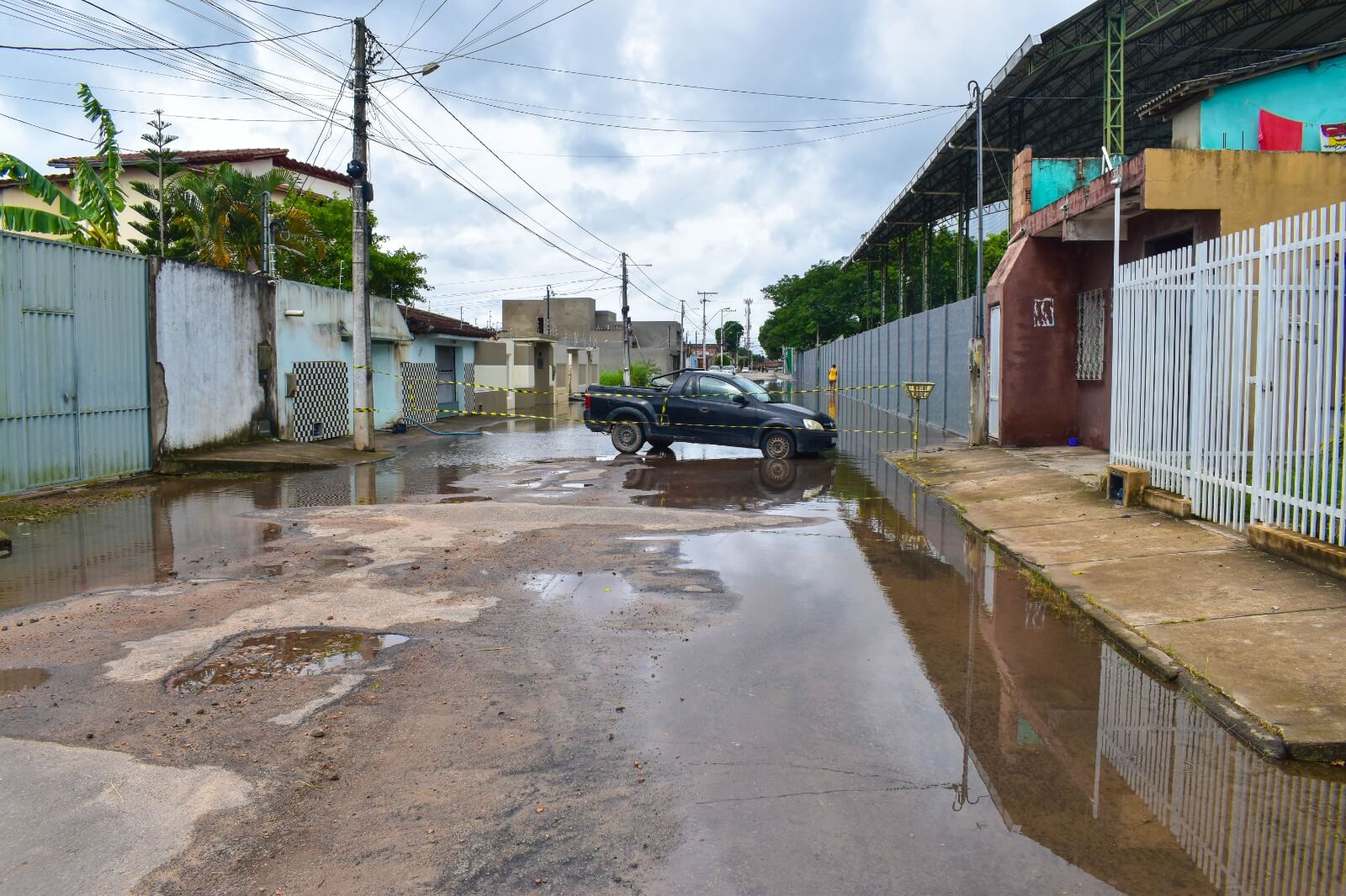 Prefeitura de Eunápolis segue destinando auxílio às famílias afetadas pelas chuvas 56